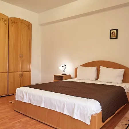 2 Bedrooms Sunwaves Apartmán